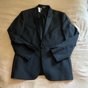 Express Mens Tuxedo 42r 36 inch waist. NWT. Wool blend.
